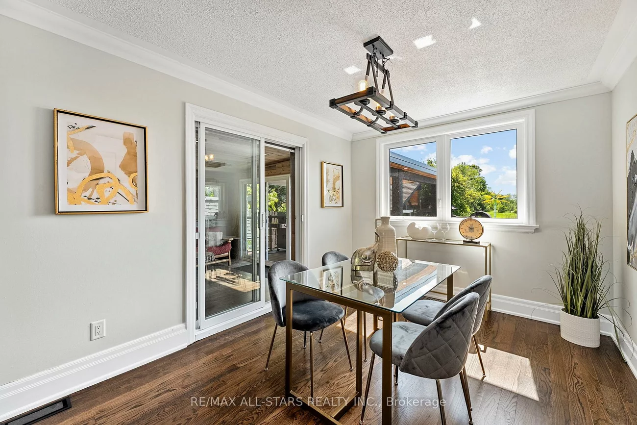 21002, Leslie, Rural East Gwillimbury, East Gwillimbury