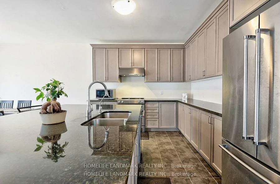 99, Beckett, Holland Landing, East Gwillimbury