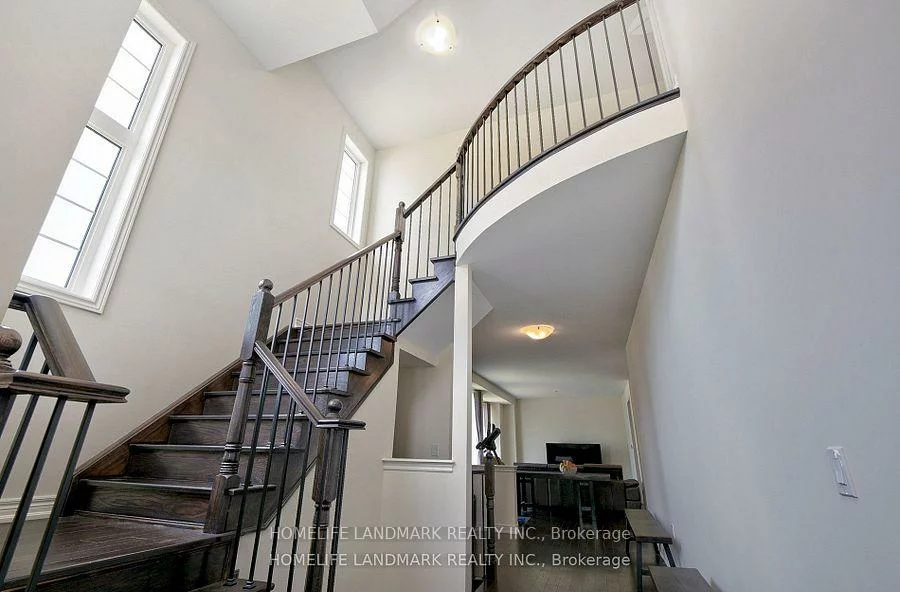 99, Beckett, Holland Landing, East Gwillimbury