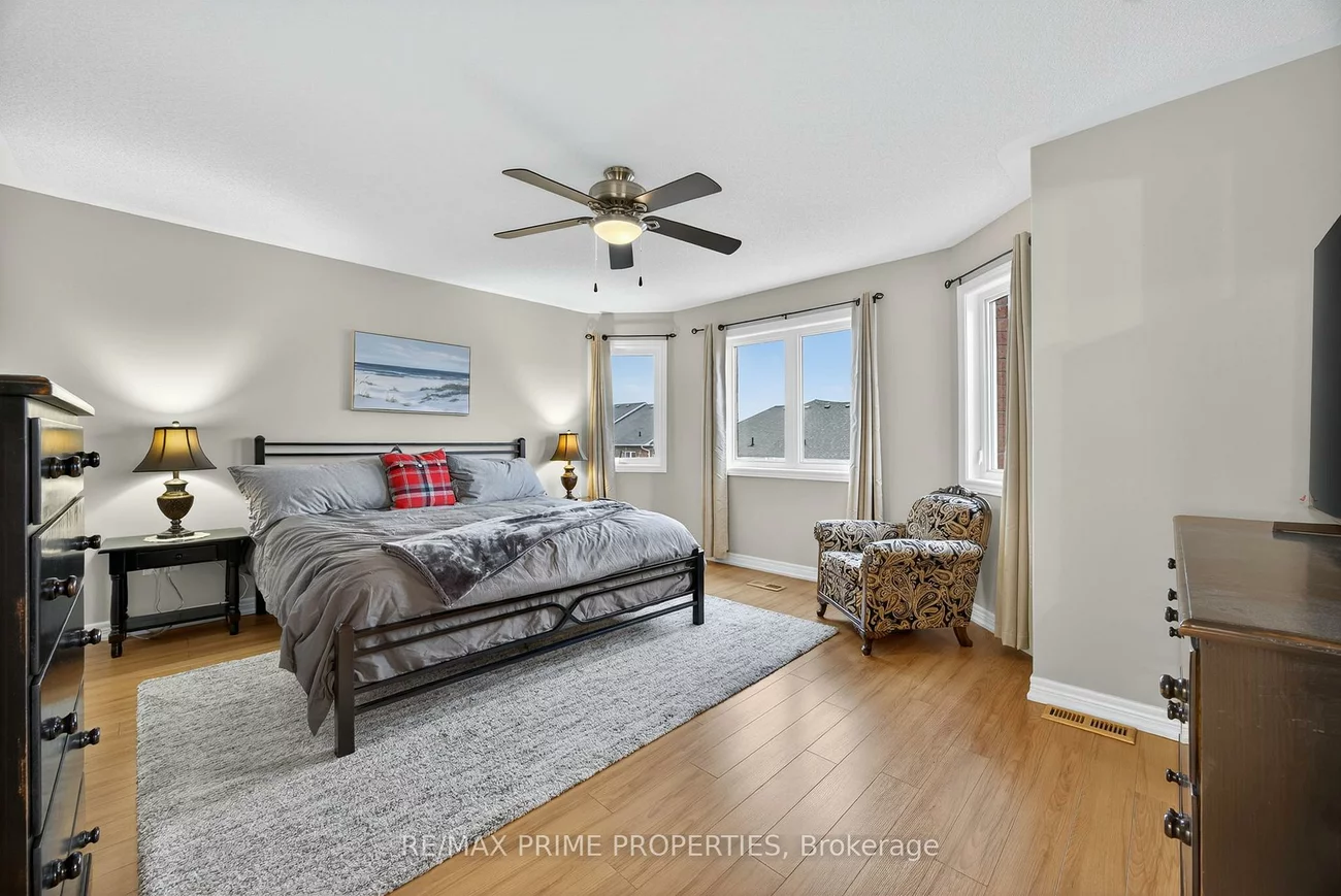 16, Don Rose, Mt Albert, East Gwillimbury