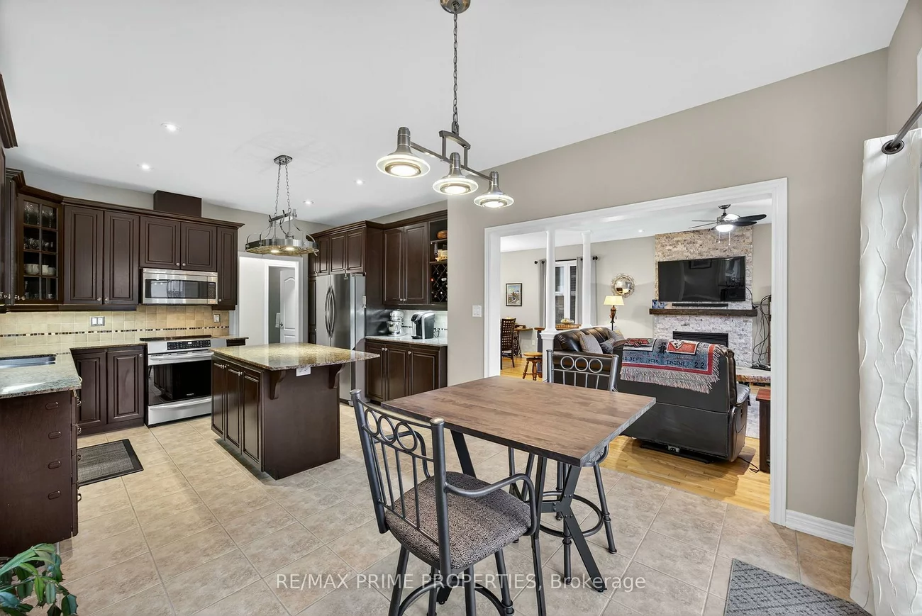 16, Don Rose, Mt Albert, East Gwillimbury