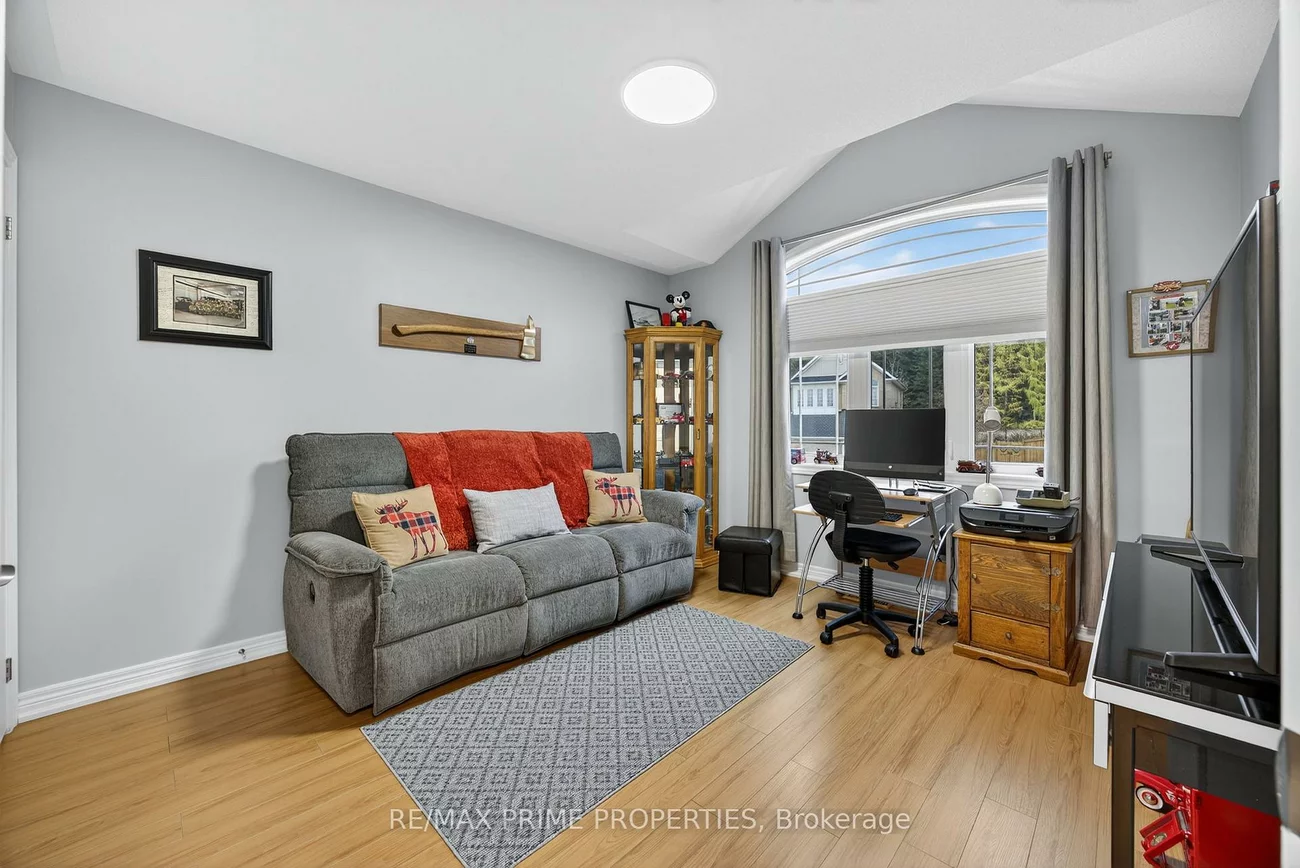 16, Don Rose, Mt Albert, East Gwillimbury