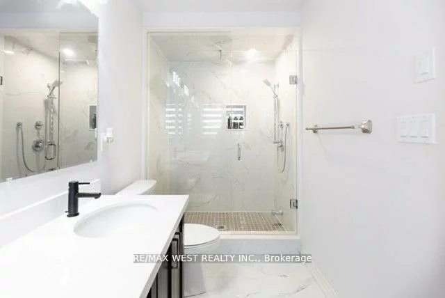 31, Frederick Taylor, Mt Albert, East Gwillimbury