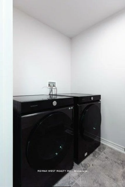 31, Frederick Taylor, Mt Albert, East Gwillimbury