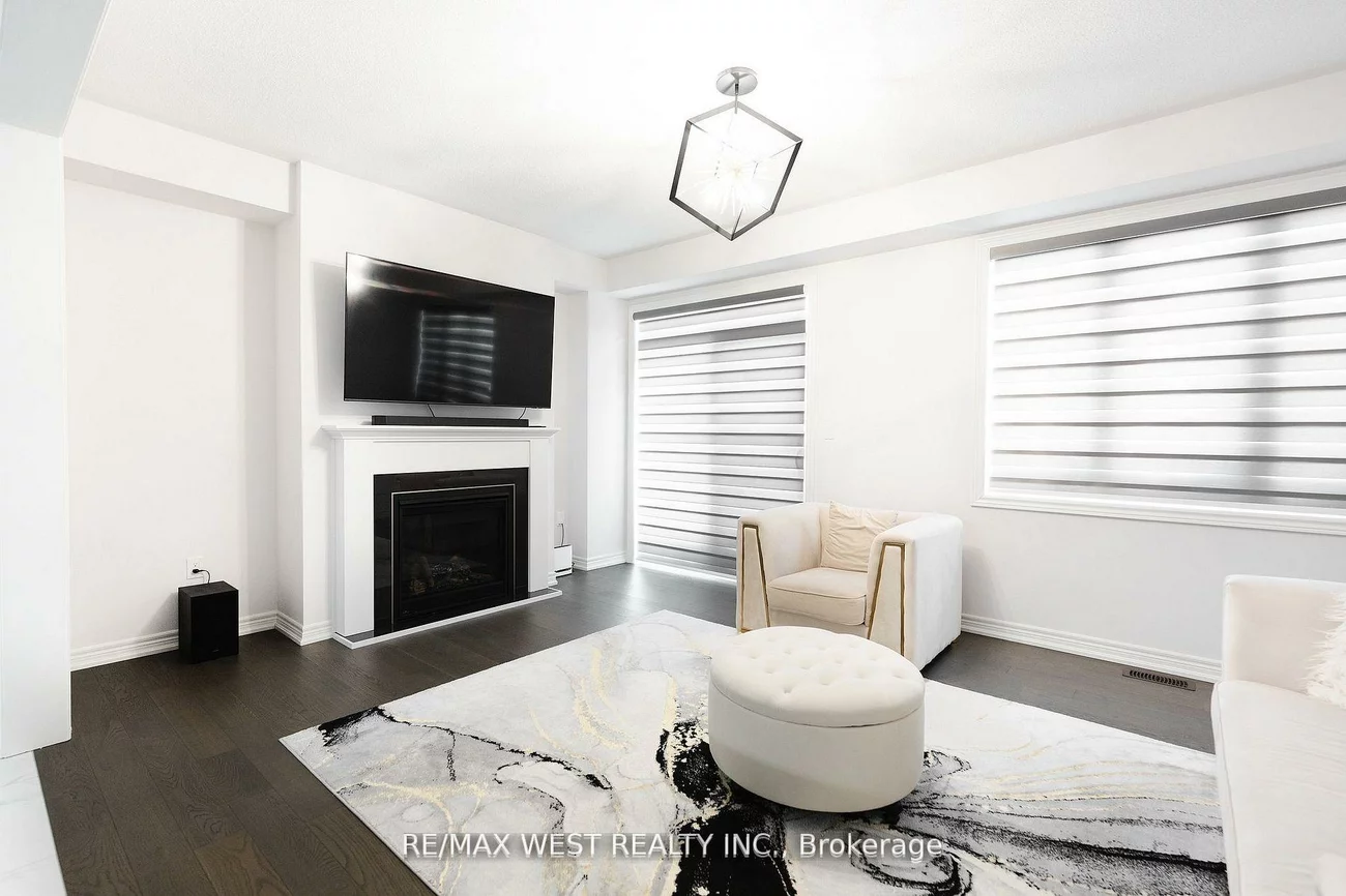 31, Frederick Taylor, Mt Albert, East Gwillimbury