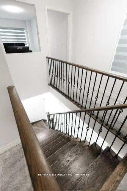 31, Frederick Taylor, Mt Albert, East Gwillimbury