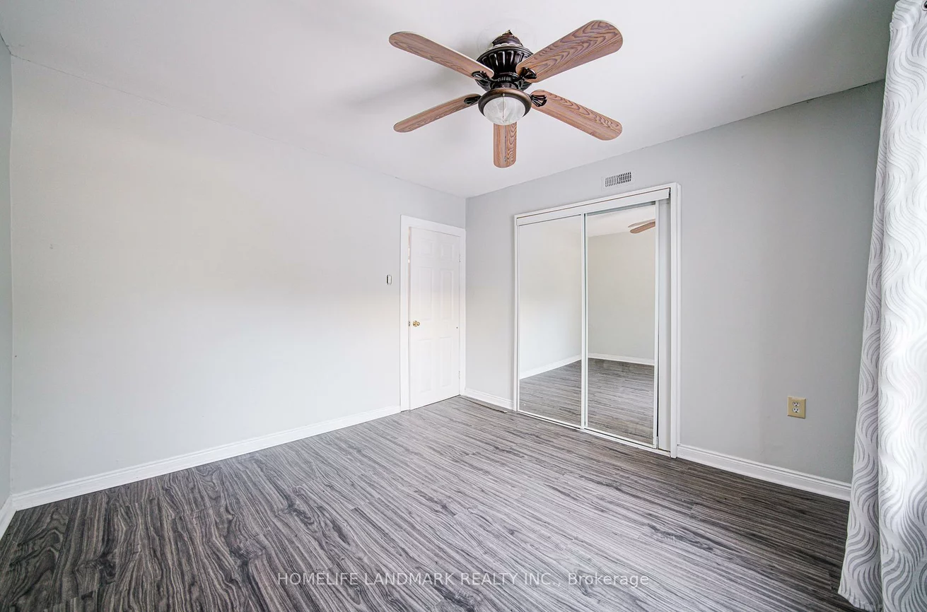 21654, Warden, Rural East Gwillimbury, East Gwillimbury