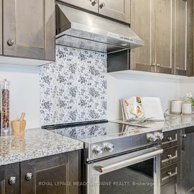 95, Beckett, Holland Landing, East Gwillimbury