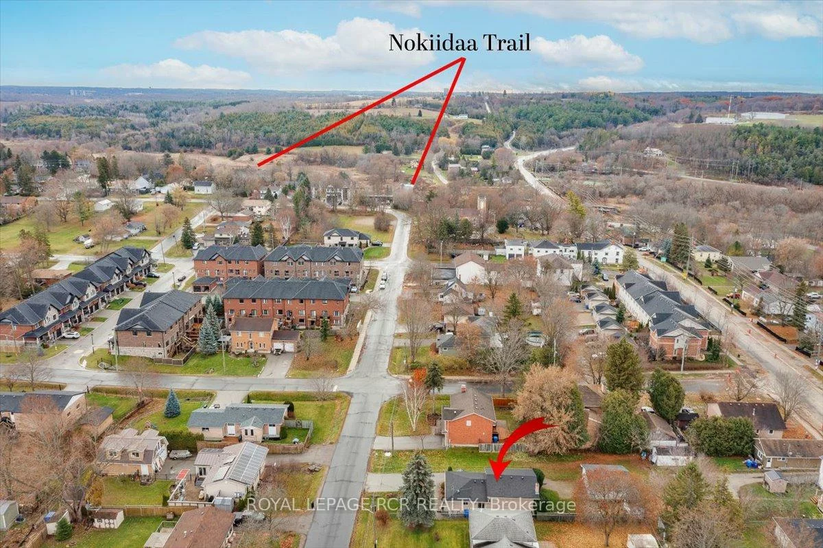 130, Peter, Holland Landing, East Gwillimbury