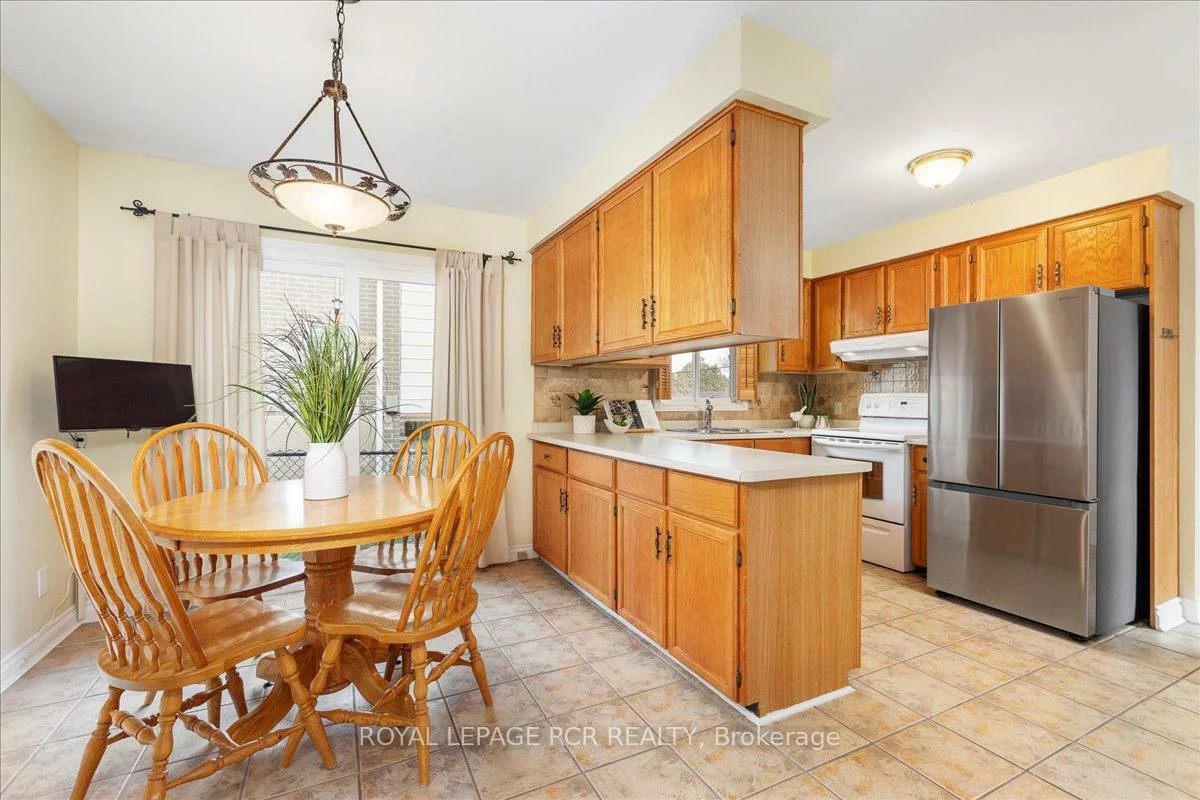 130, Peter, Holland Landing, East Gwillimbury