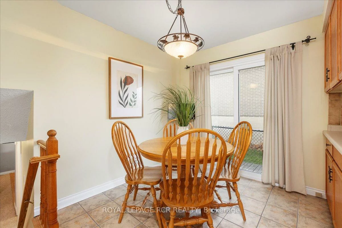 130, Peter, Holland Landing, East Gwillimbury