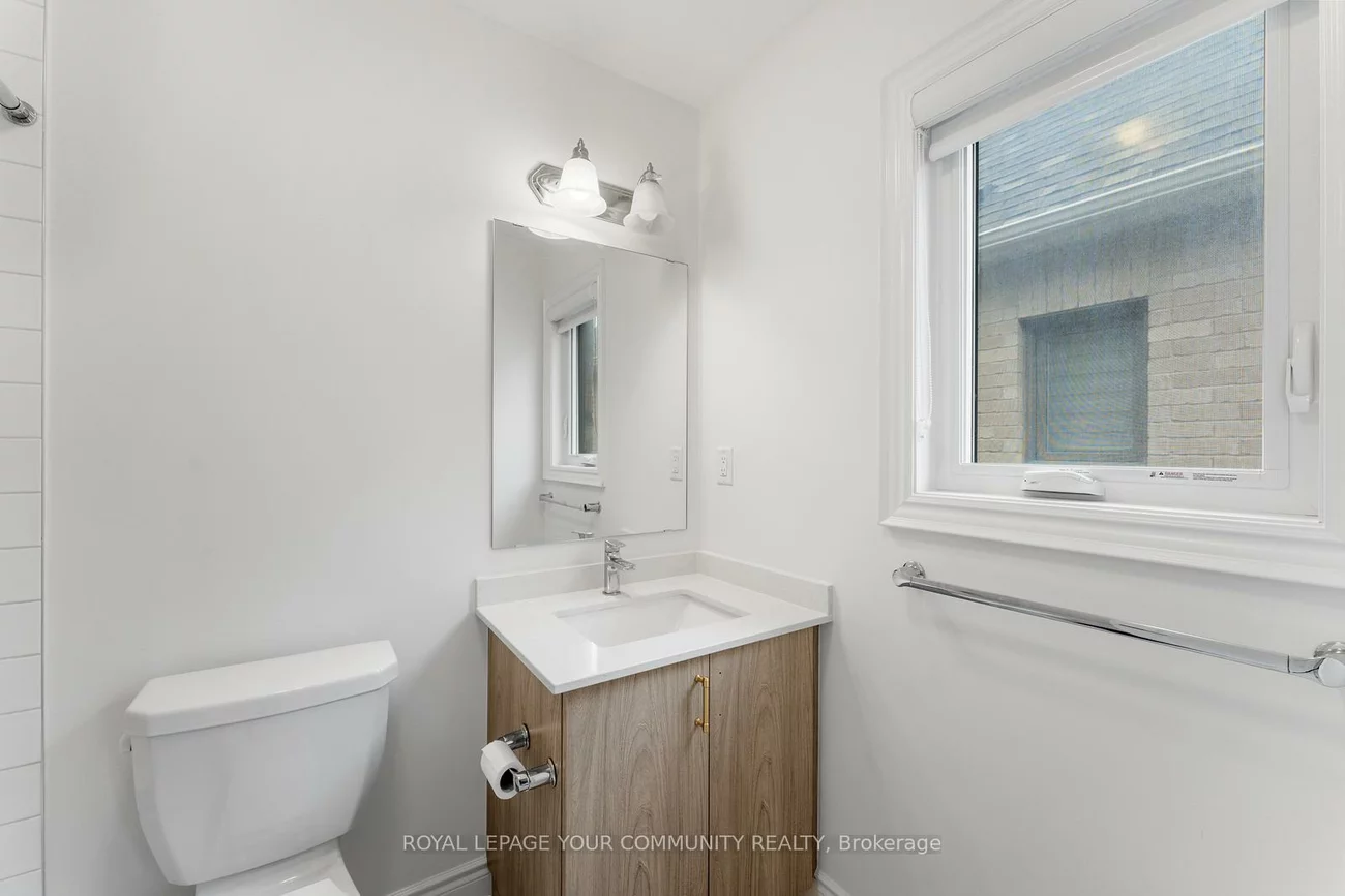 1, Byblos, Holland Landing, East Gwillimbury