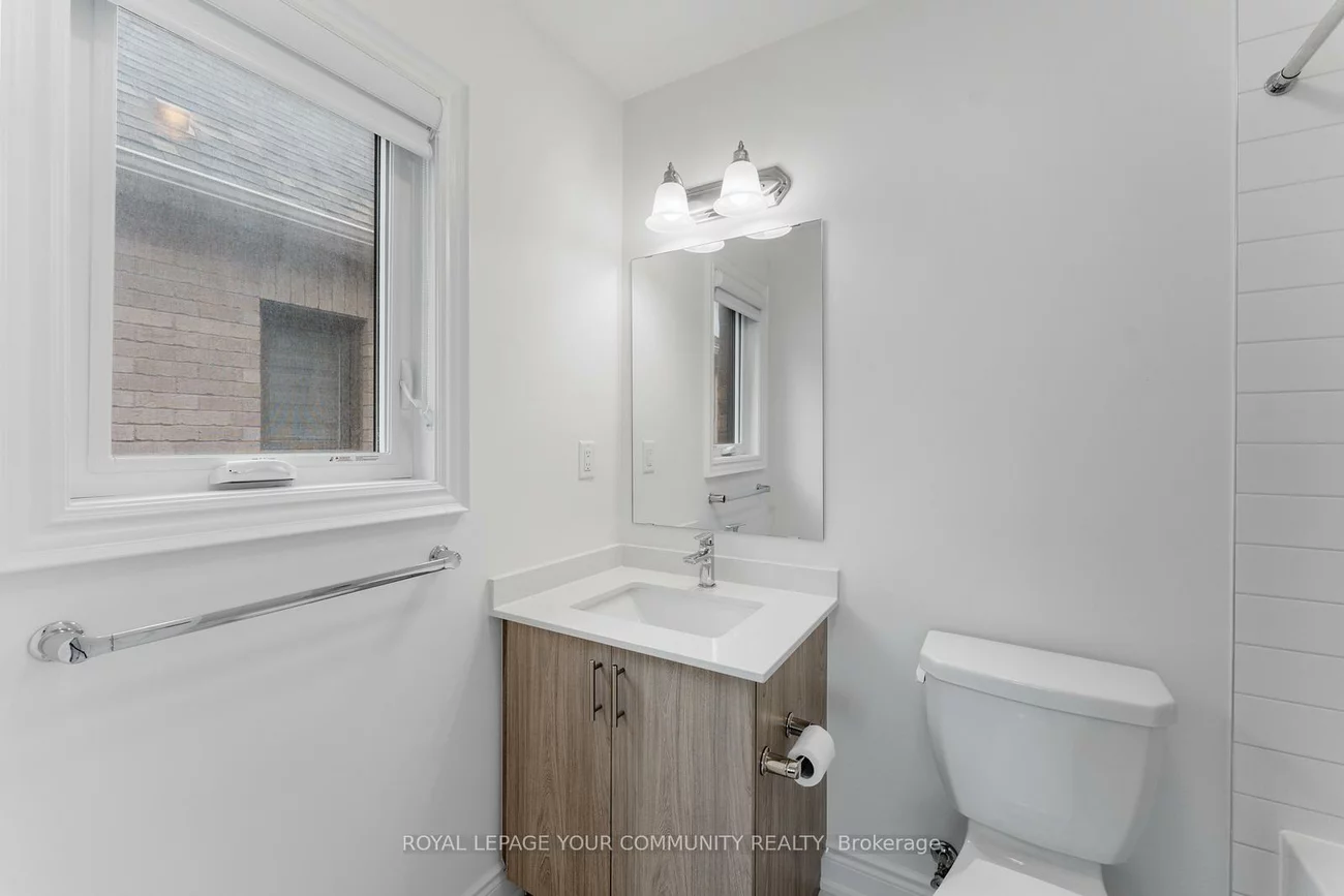 1, Byblos, Holland Landing, East Gwillimbury