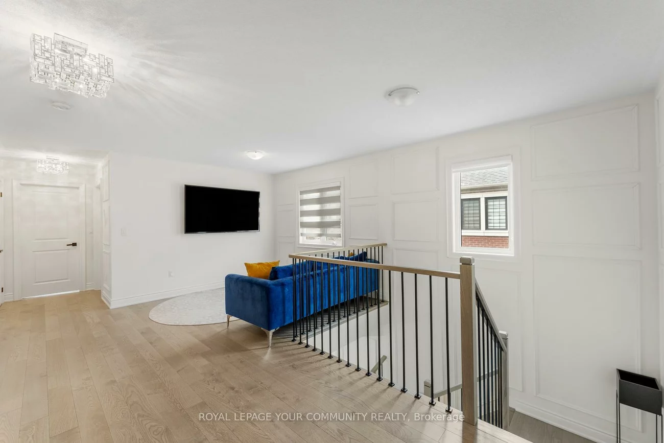 1, Byblos, Holland Landing, East Gwillimbury