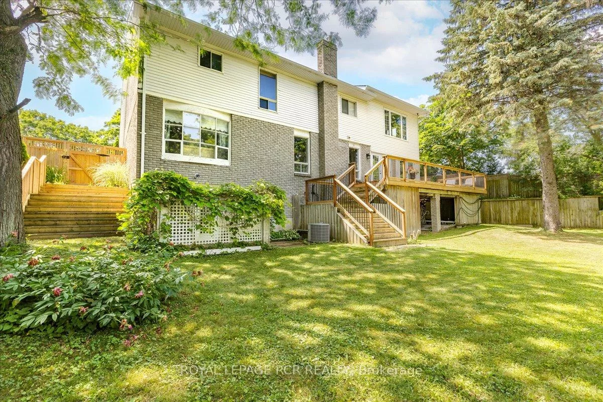 55, Valley Mills, Mt Albert, East Gwillimbury