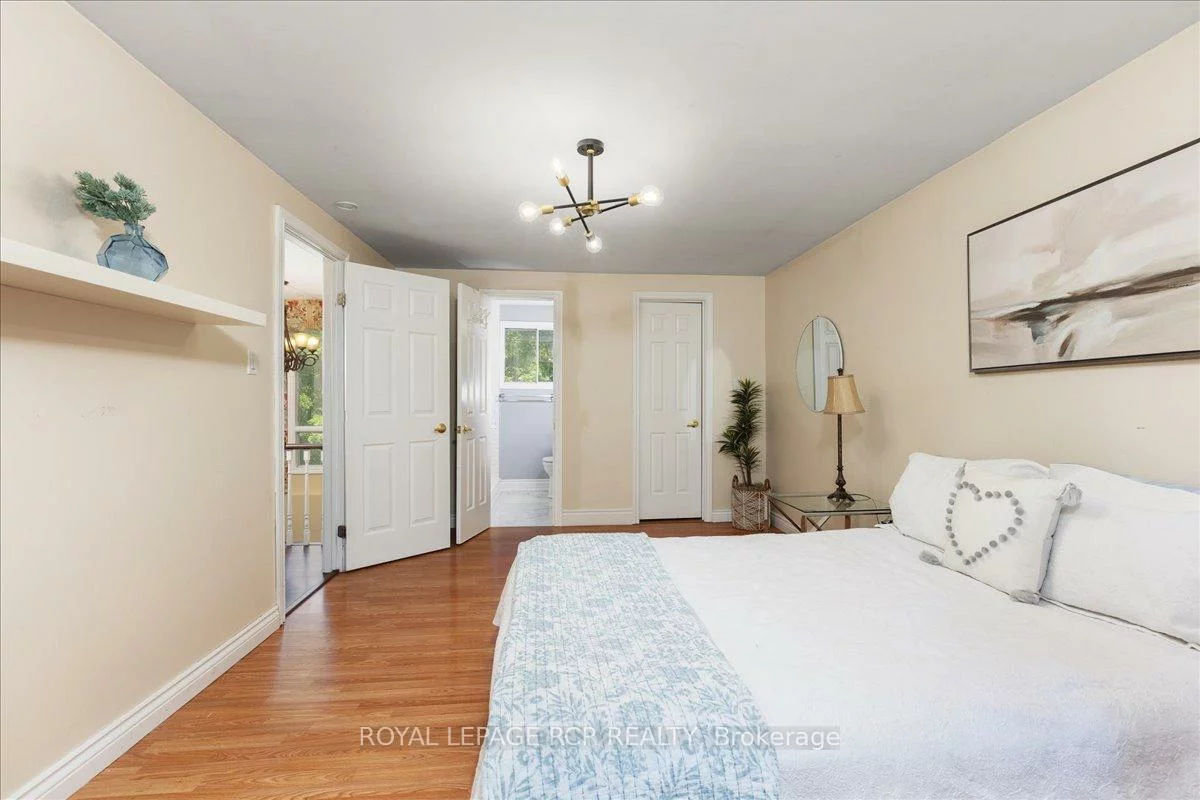 55, Valley Mills, Mt Albert, East Gwillimbury