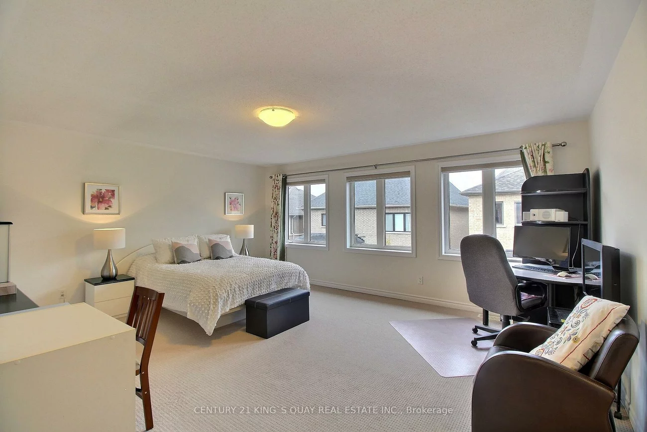 45, Chessington, Queensville, East Gwillimbury