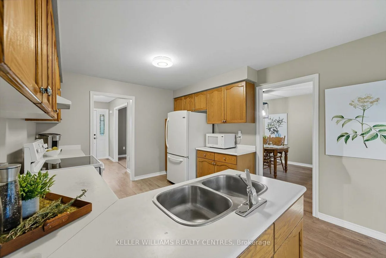 21, Valentini, Holland Landing, East Gwillimbury