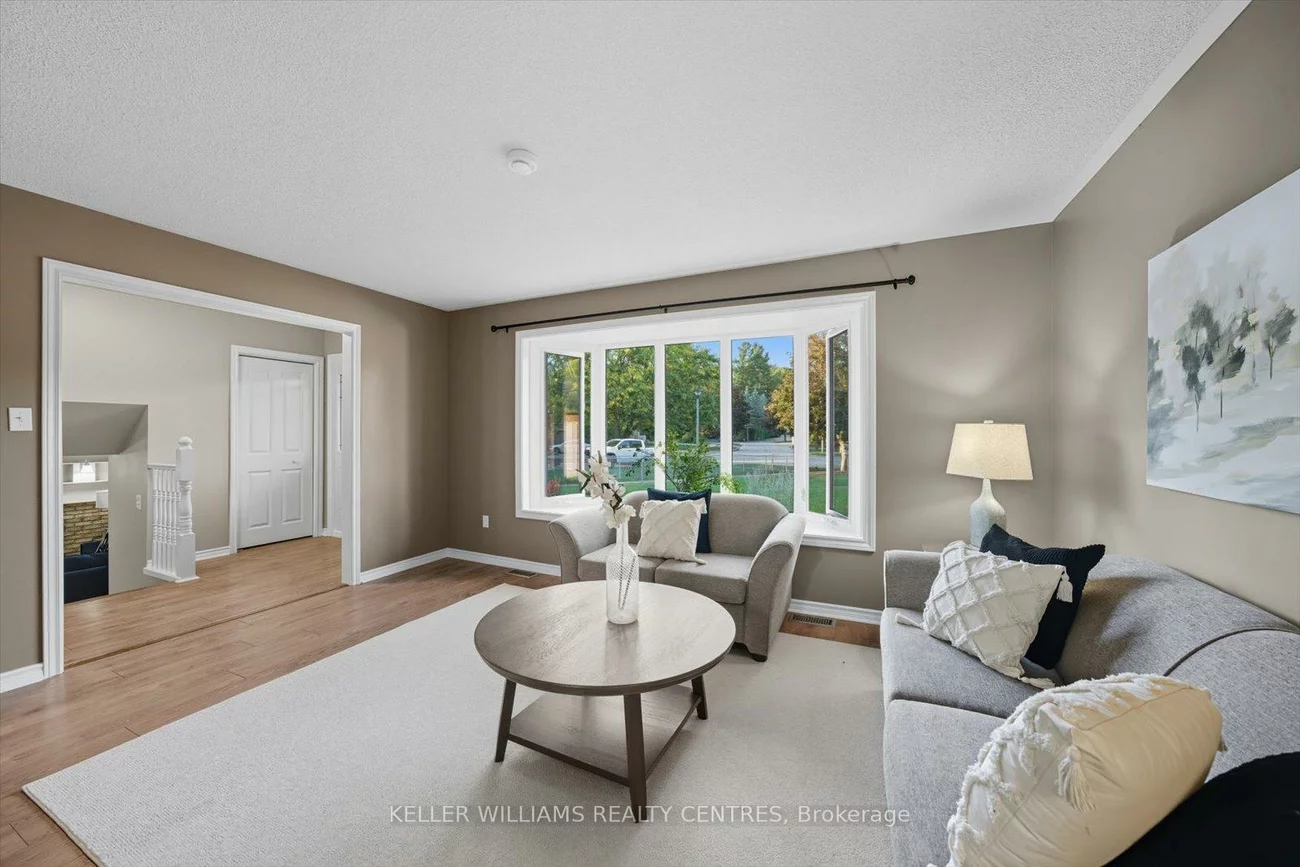 21, Valentini, Holland Landing, East Gwillimbury