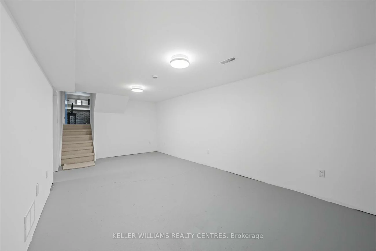 21, Valentini, Holland Landing, East Gwillimbury