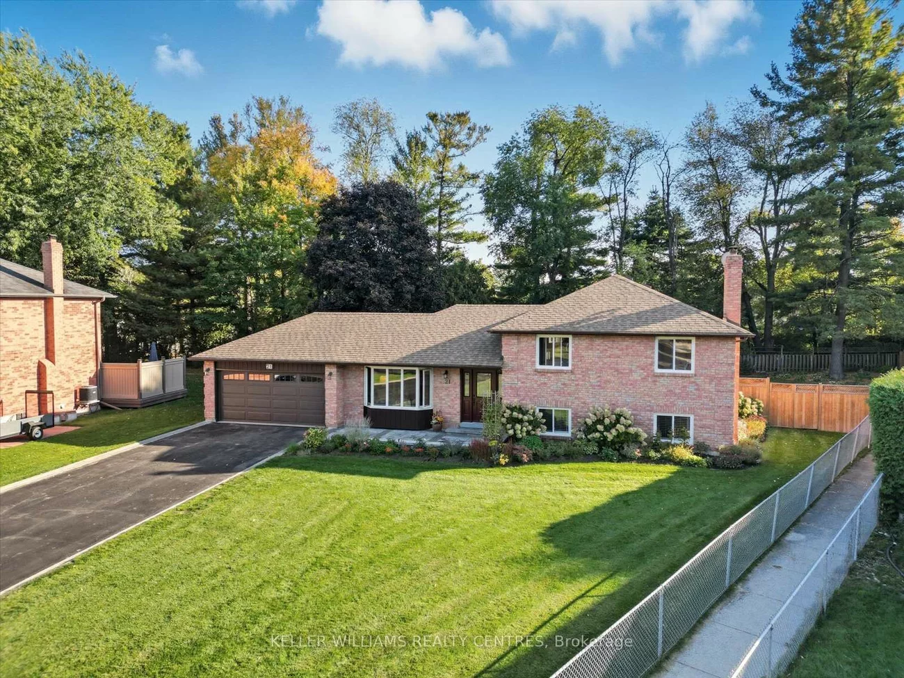 21, Valentini, Holland Landing, East Gwillimbury