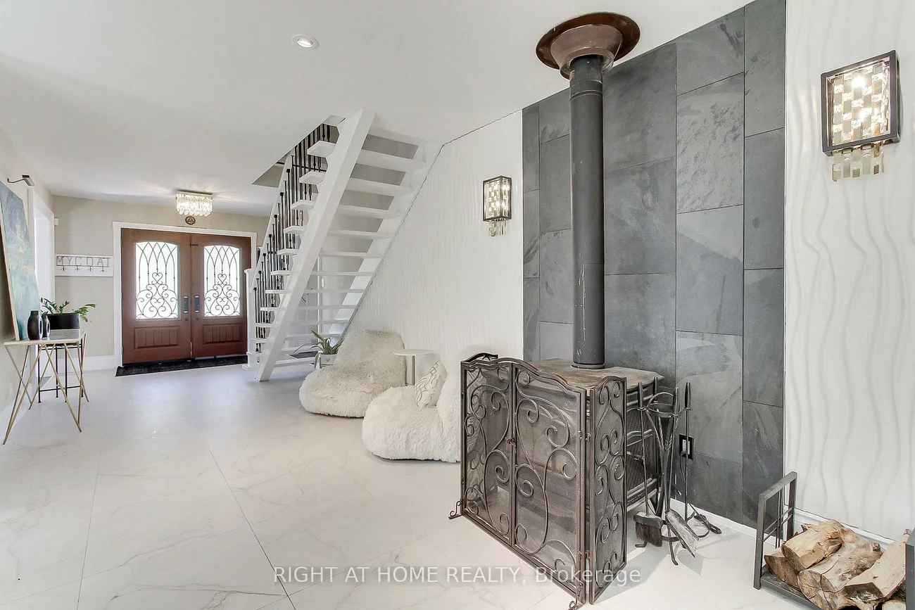 45, Pleasant, Holland Landing, East Gwillimbury