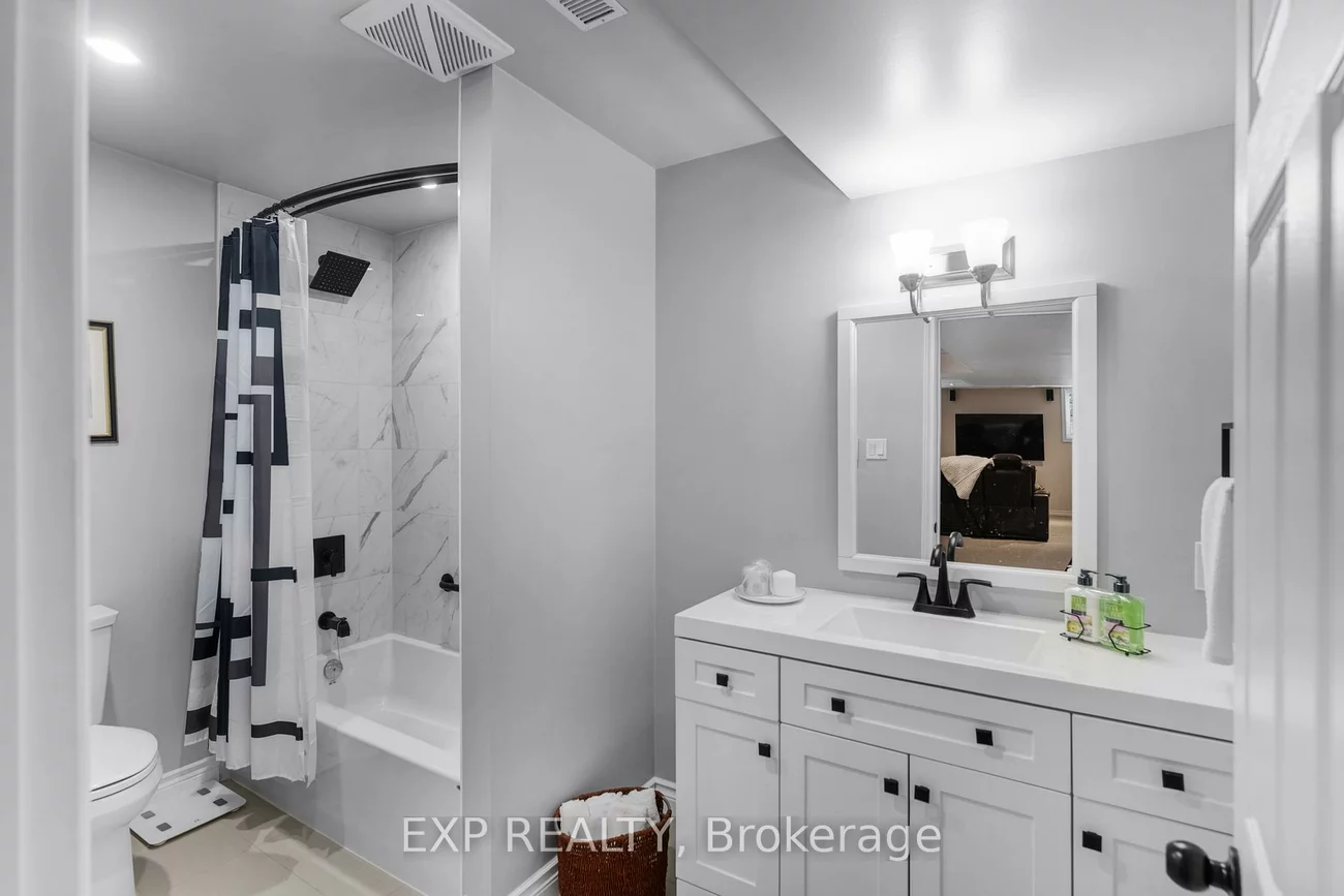 35, Viscount, Mt Albert, East Gwillimbury