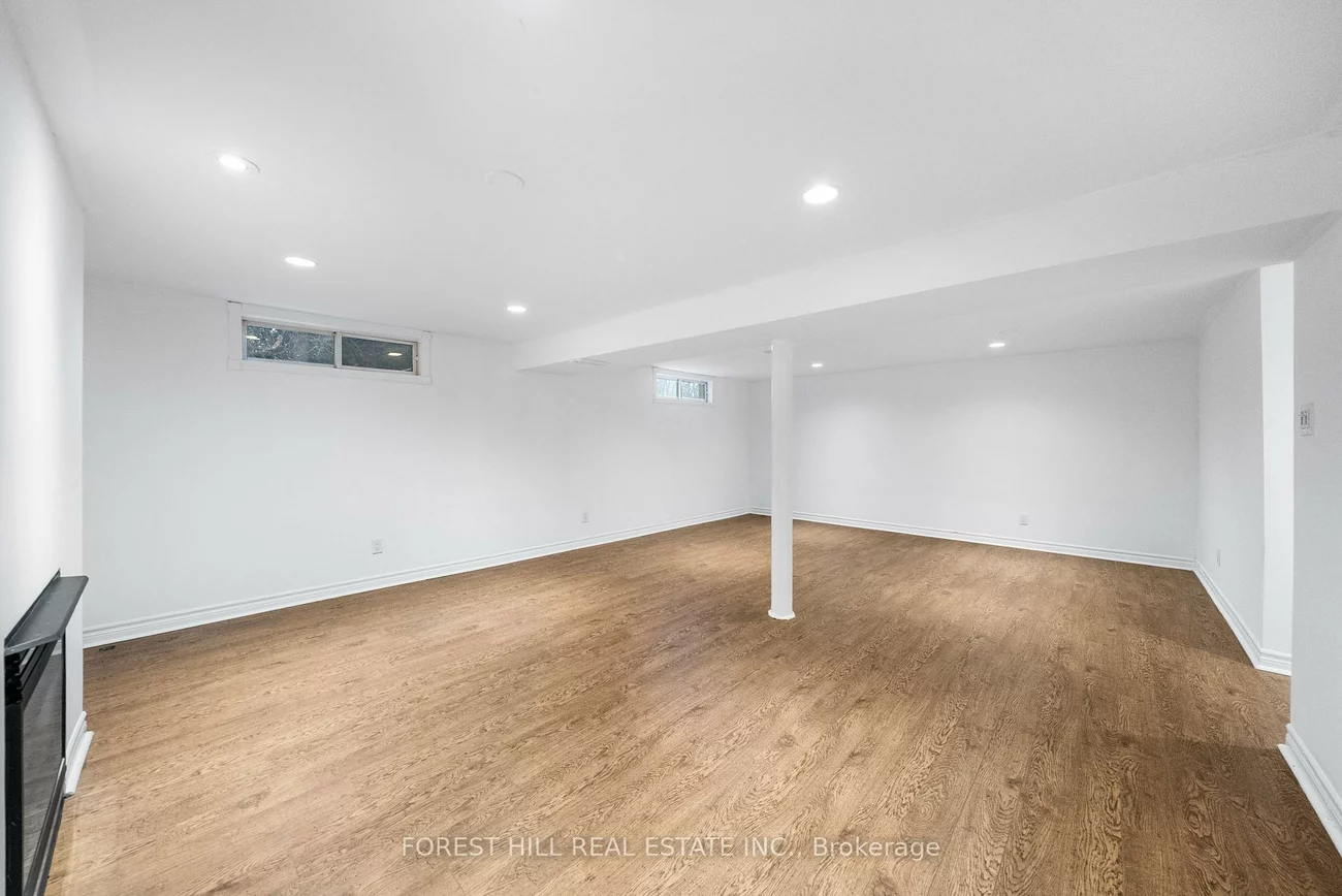 49, May, Sharon, East Gwillimbury