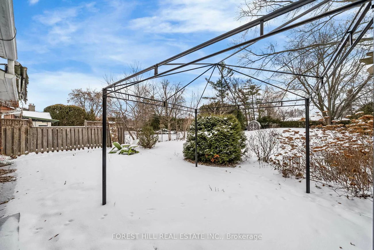 49, May, Sharon, East Gwillimbury