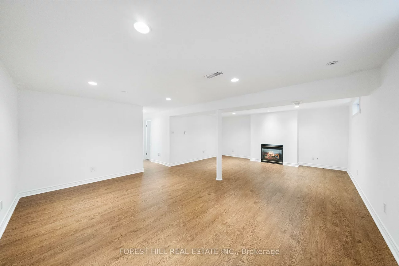 49, May, Sharon, East Gwillimbury