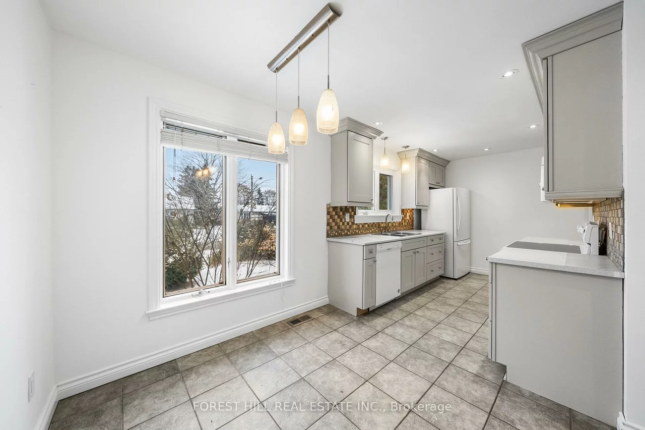 49, May, Sharon, East Gwillimbury