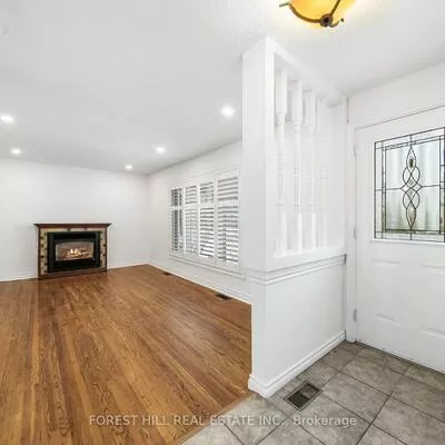 49, May, Sharon, East Gwillimbury