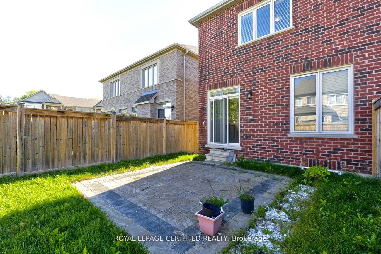 46, Deer Pass, Sharon, East Gwillimbury