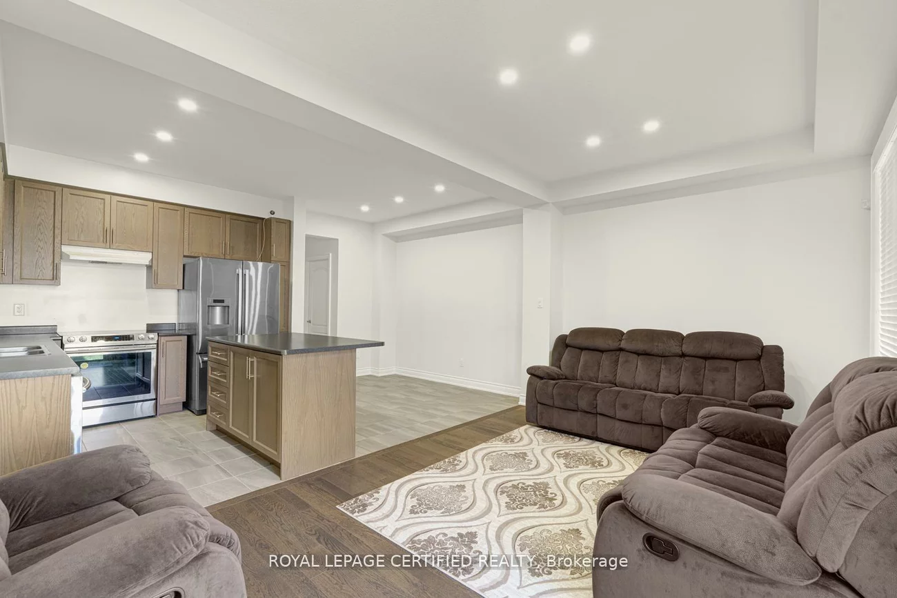 46, Deer Pass, Sharon, East Gwillimbury