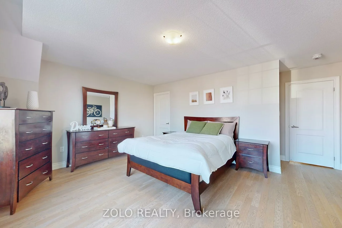 86, Briarfield, Sharon, East Gwillimbury