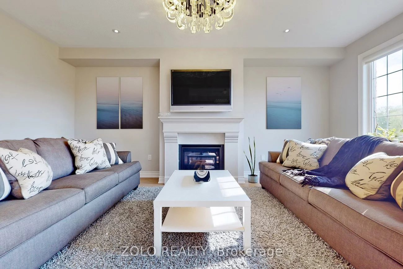 86, Briarfield, Sharon, East Gwillimbury