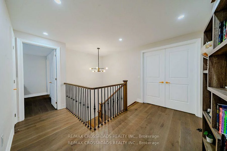 50, Carriage Shop, Queensville, East Gwillimbury