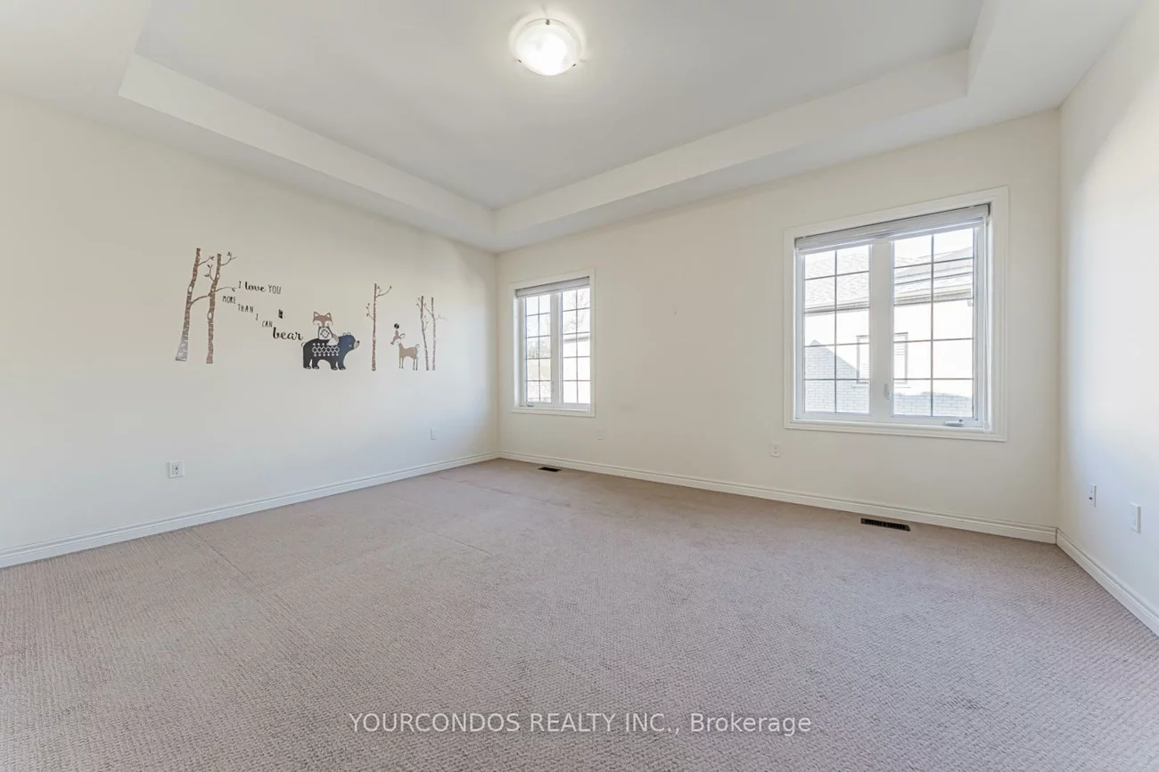 100, Beckett, Holland Landing, East Gwillimbury