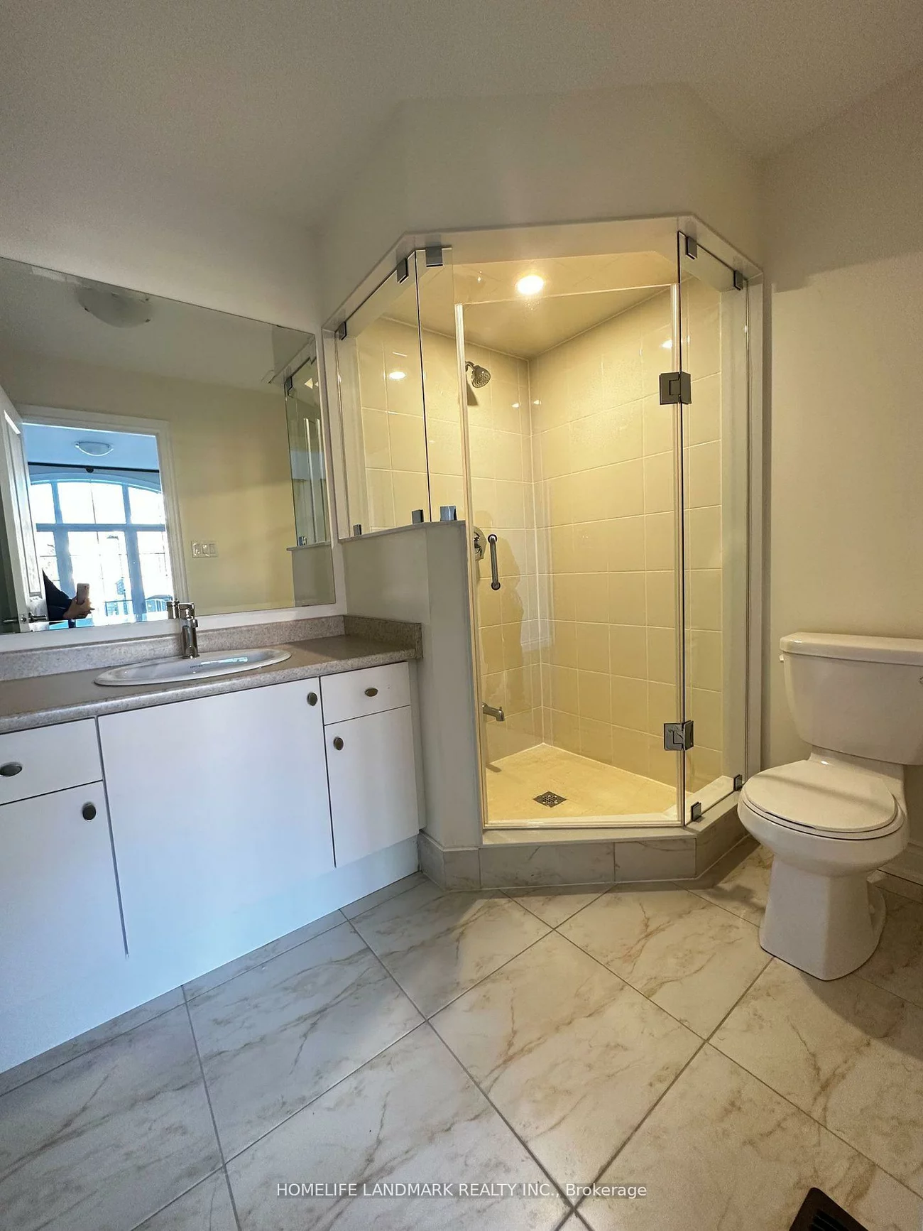 36, Upbound, Holland Landing, East Gwillimbury