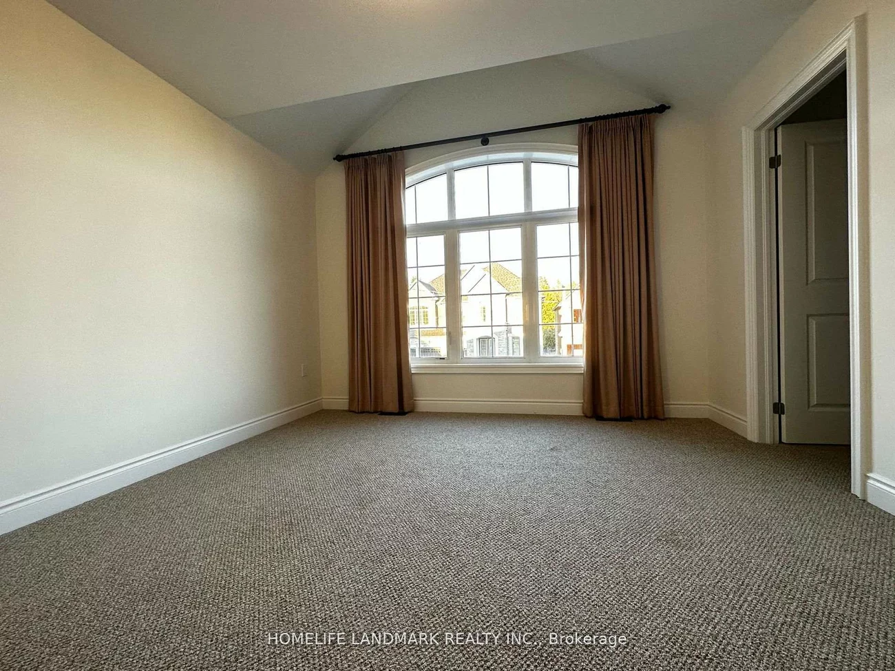 36, Upbound, Holland Landing, East Gwillimbury