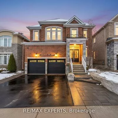 48, Manor Glen, Mt Albert, East Gwillimbury