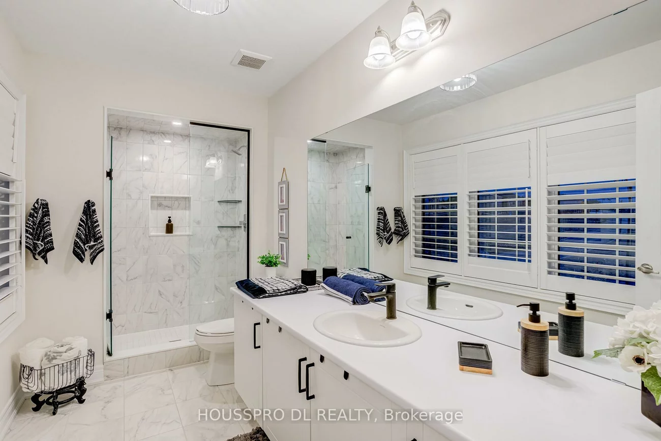 136, Carriage Shop, Queensville, East Gwillimbury