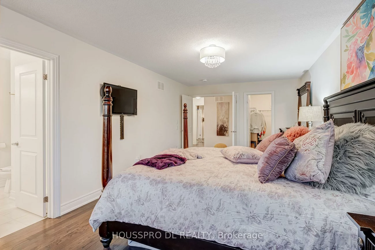 136, Carriage Shop, Queensville, East Gwillimbury