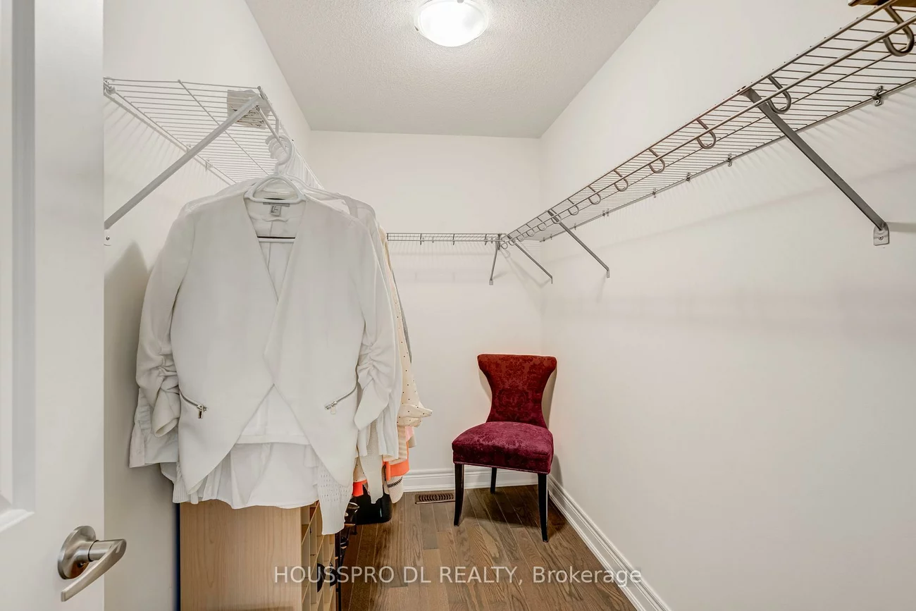 136, Carriage Shop, Queensville, East Gwillimbury