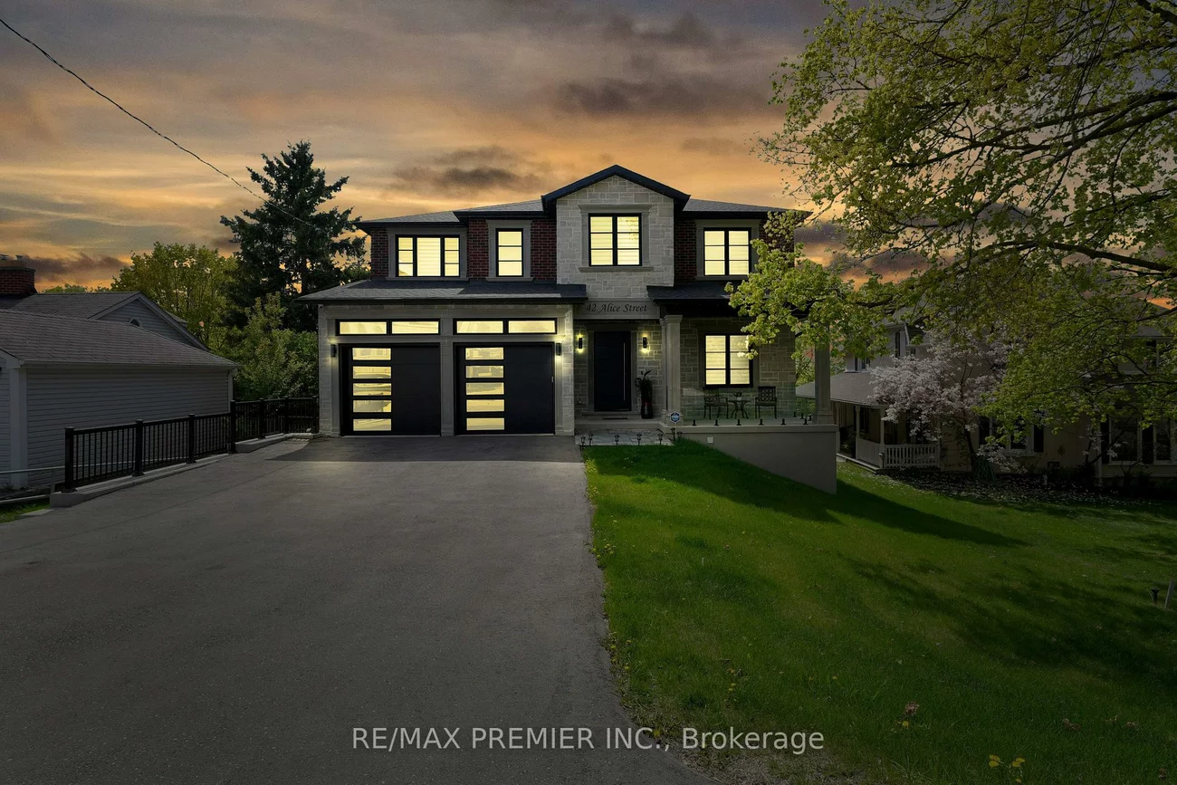 42, Alice, Mt Albert, East Gwillimbury