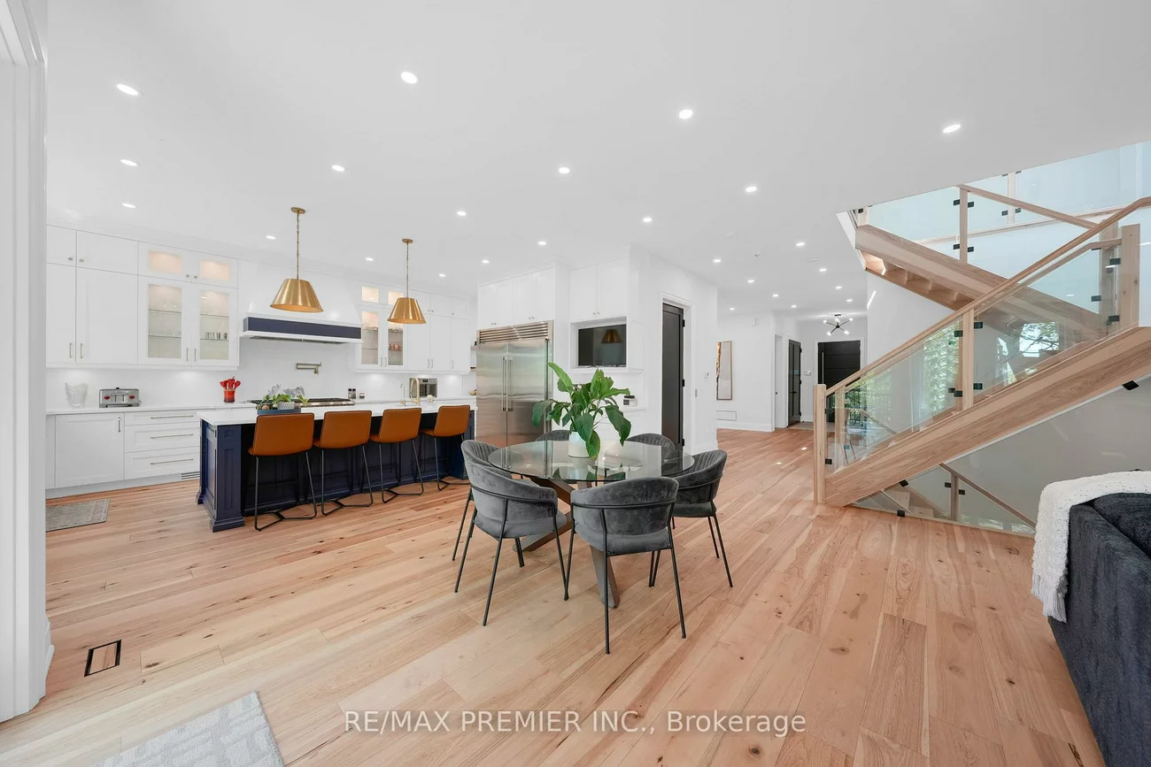 42, Alice, Mt Albert, East Gwillimbury