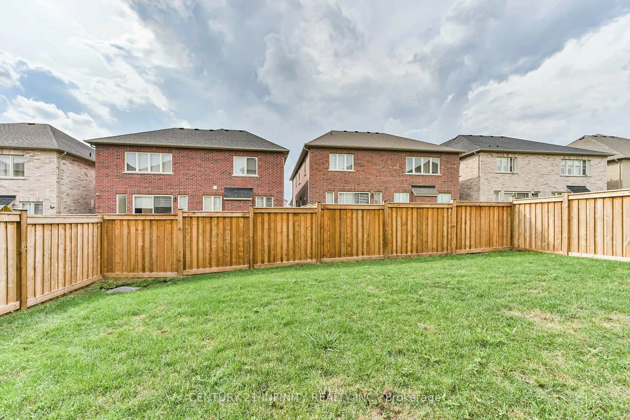 34, Watershed, Queensville, East Gwillimbury