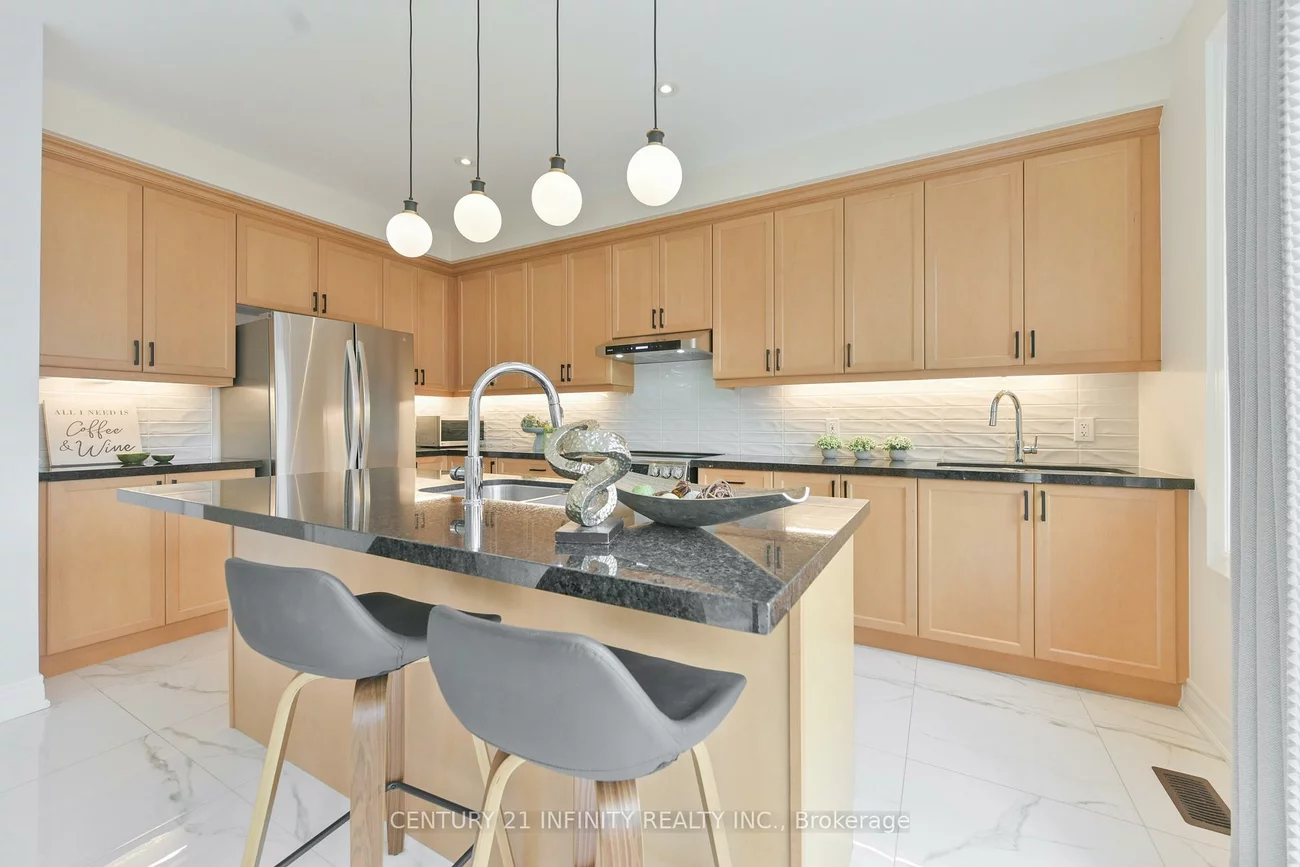 34, Watershed, Queensville, East Gwillimbury