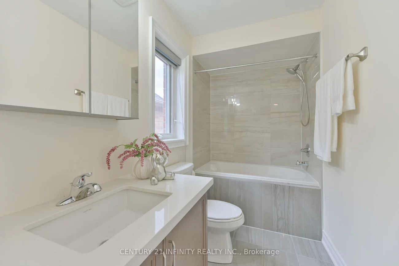 34, Watershed, Queensville, East Gwillimbury