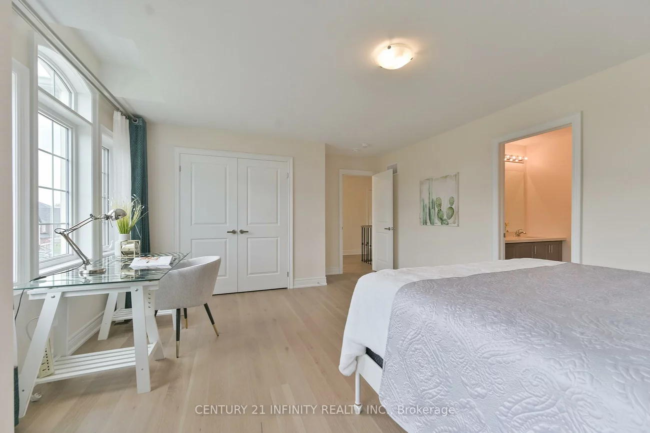 34, Watershed, Queensville, East Gwillimbury